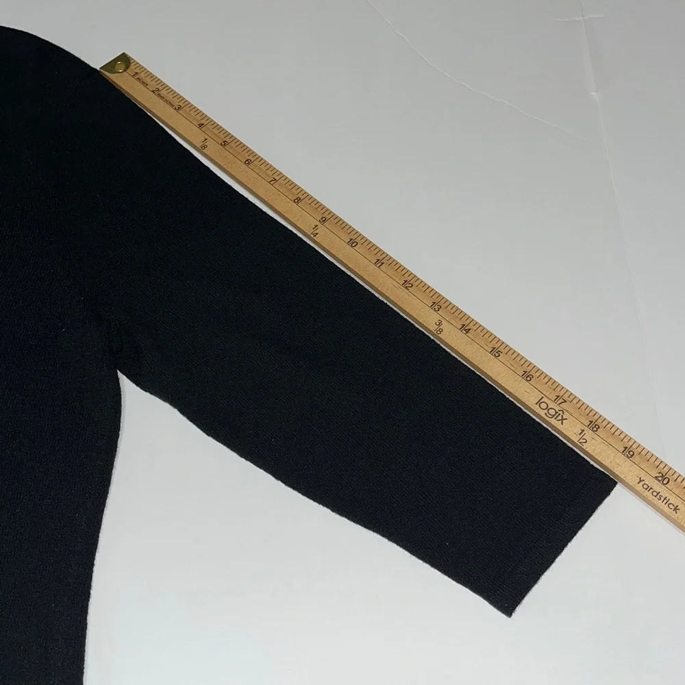 Jockey sweater neck